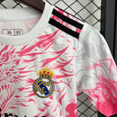 25/26 Kids Real Madrid Special Edition Size: 16-28